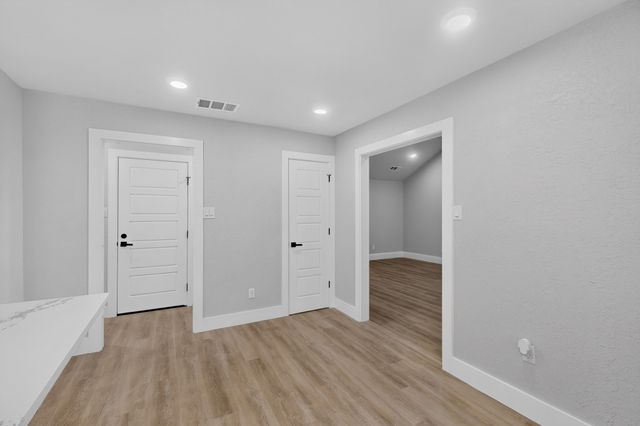 3804 Wrexgate Court, Arlington, TX 76016