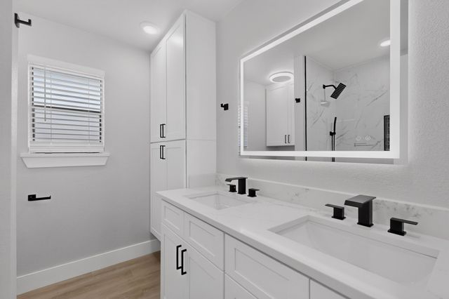 3804 Wrexgate Court, Arlington, TX 76016