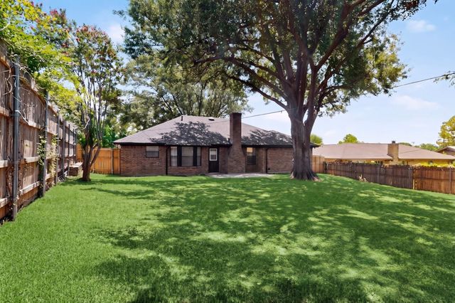 3804 Wrexgate Court, Arlington, TX 76016