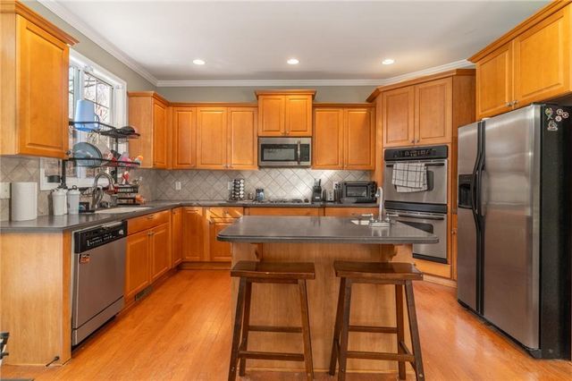 712 Crimson Morning View, Canton, GA 30114