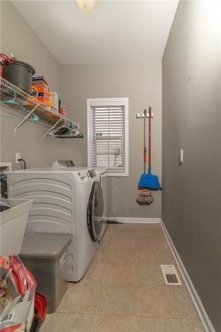 712 Crimson Morning View, Canton, GA 30114