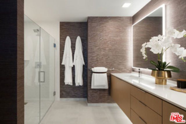 525 Olive Street 706, San Diego, CA 92103