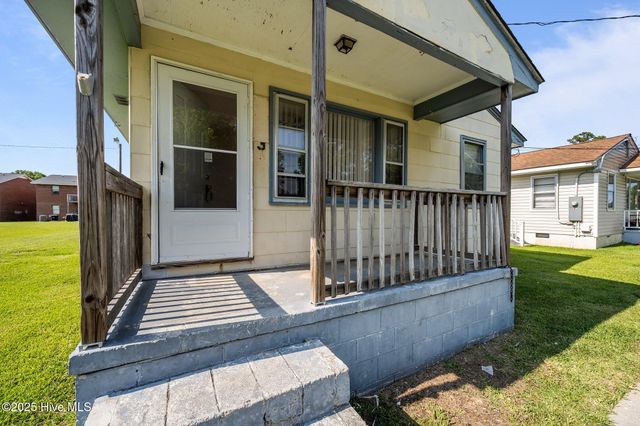 23 Sophia Drive, Jacksonville, NC 28540