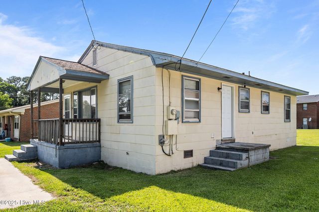 23 Sophia Drive, Jacksonville, NC 28540