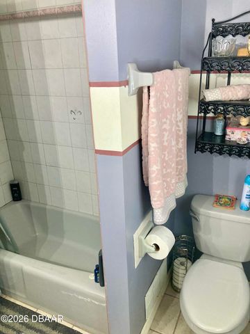 1188 N Old Mill Drive, Deltona, FL 32725