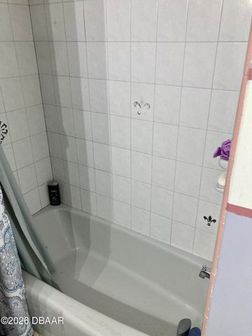 1188 N Old Mill Drive, Deltona, FL 32725