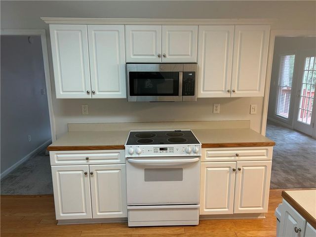 81 Vestry Walk, Douglasville, GA 30134