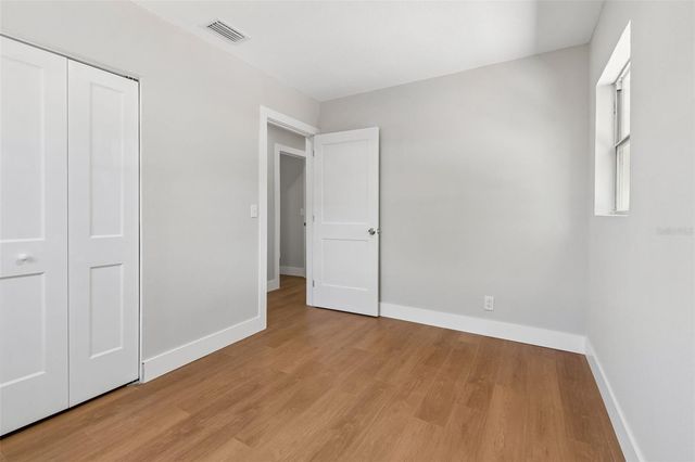 11206 N ARDEN AVENUE, Tampa, FL 33612