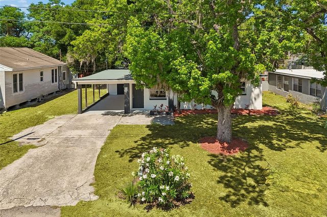 11206 N ARDEN AVENUE, Tampa, FL 33612