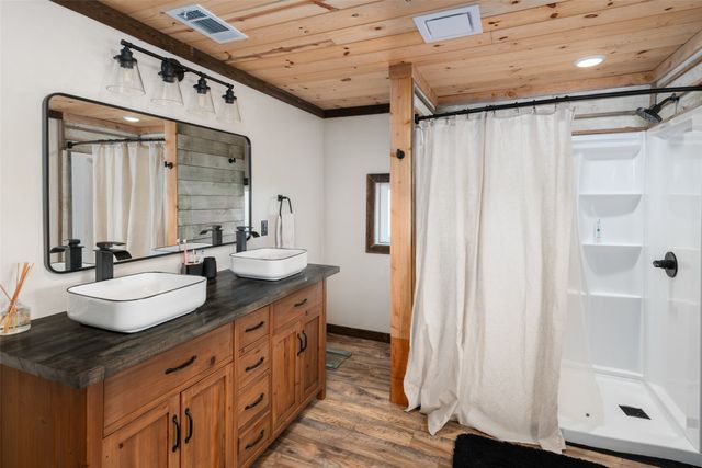 645 County Road 4875, Celeste, TX 75423