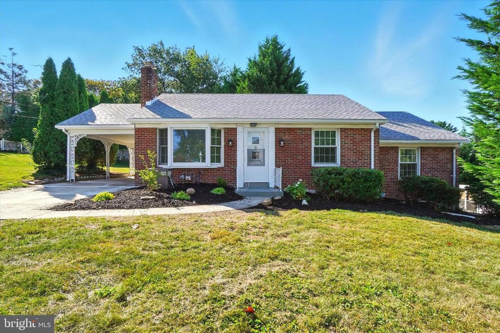 758 RATHTON RD, York, PA 17403