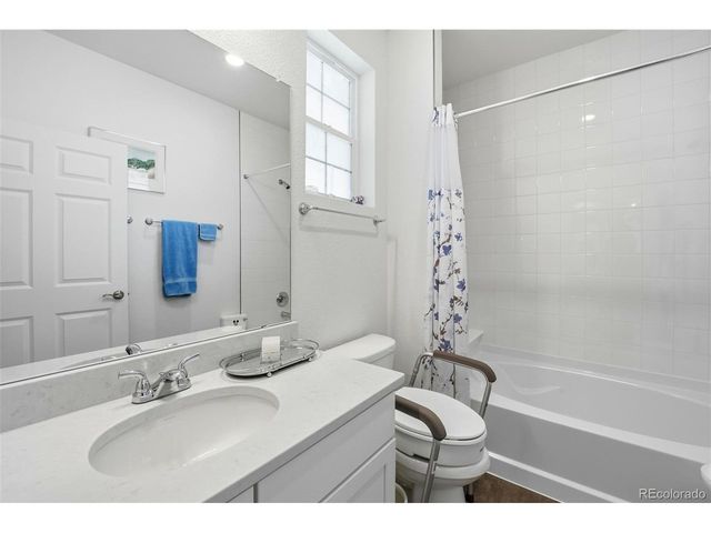 5102 N Quatar St, Aurora, CO 80019