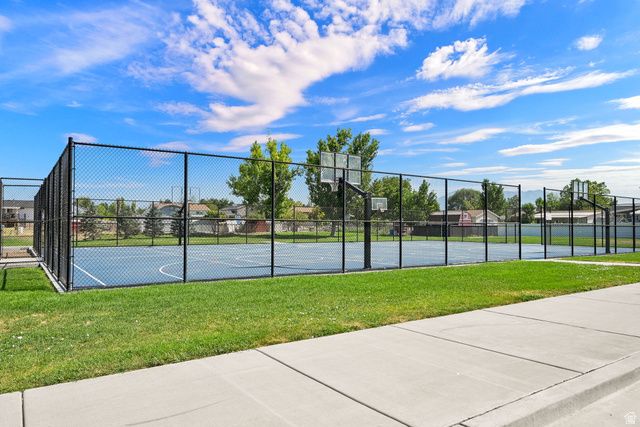 3581 W 2500 S, Syracuse, UT 84075