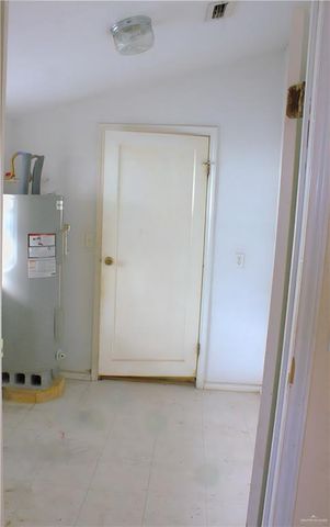 502 N East Street, Rio Grande City, TX 78582