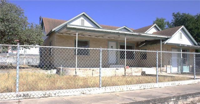 502 N East Street, Rio Grande City, TX 78582