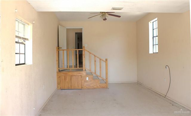 502 N East Street, Rio Grande City, TX 78582