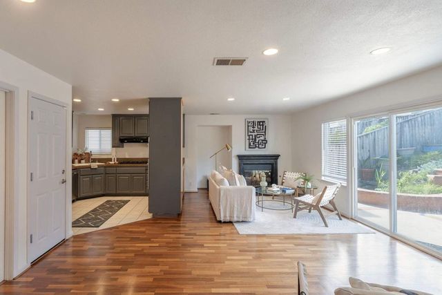 3141 Ocean Terrace, Marina, CA 93933