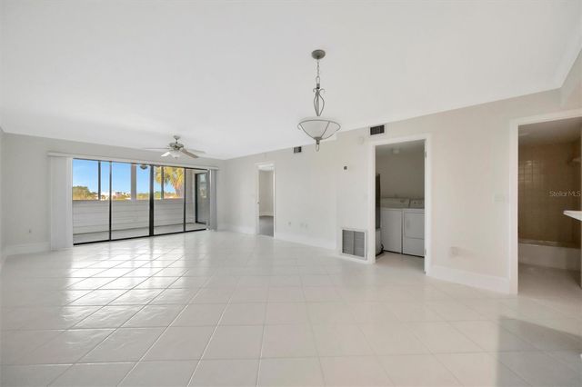 9604 CORTEZ ROAD W 222, Bradenton, FL 34210