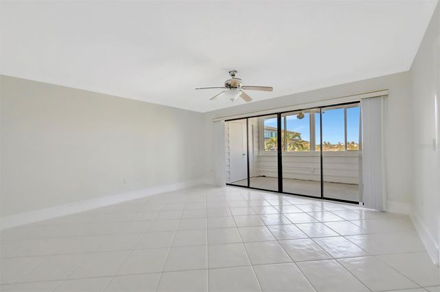 9604 CORTEZ ROAD W 222, Bradenton, FL 34210