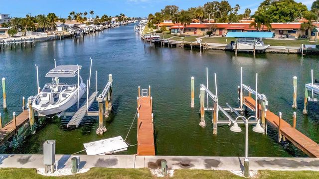 9604 CORTEZ ROAD W 222, Bradenton, FL 34210