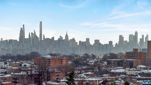 770 Anderson Avenue 15A, Cliffside Park, NJ 07010