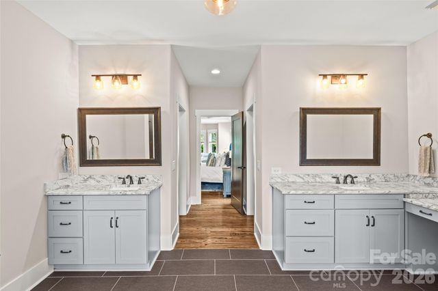 815 W Kingston Avenue, Charlotte, NC 28203
