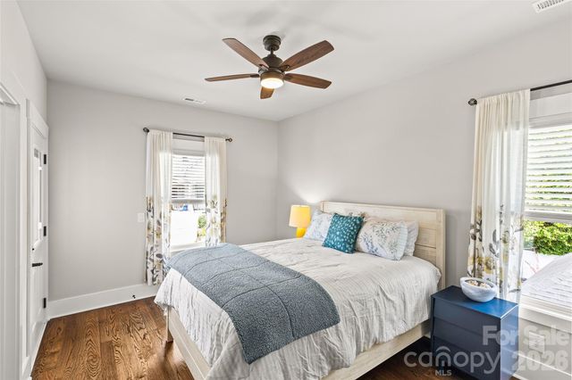 815 W Kingston Avenue, Charlotte, NC 28203
