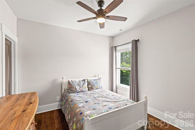 815 W Kingston Avenue, Charlotte, NC 28203
