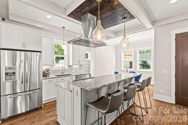 815 W Kingston Avenue, Charlotte, NC 28203