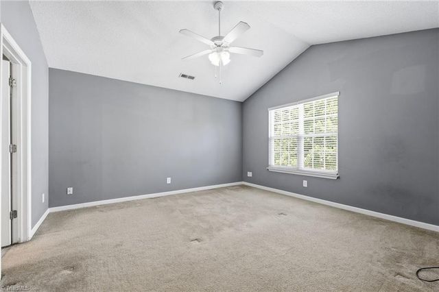 42 Ledgerstone Lane, Greensboro, NC 27407