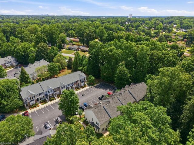 42 Ledgerstone Lane, Greensboro, NC 27407