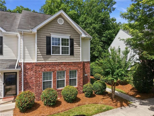 42 Ledgerstone Lane, Greensboro, NC 27407