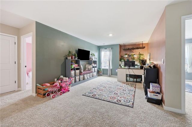 6882 Bellawood Drive, Trinity, NC 27370