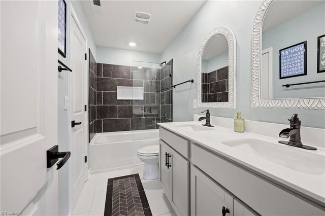 6882 Bellawood Drive, Trinity, NC 27370