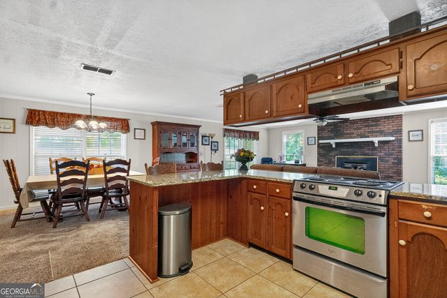 709 Vernon Ferry Road, Lagrange, GA 30240