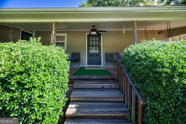 709 Vernon Ferry Road, Lagrange, GA 30240