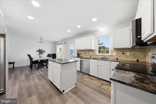 121 BACHTELL CIR, Smithsburg, MD 21783