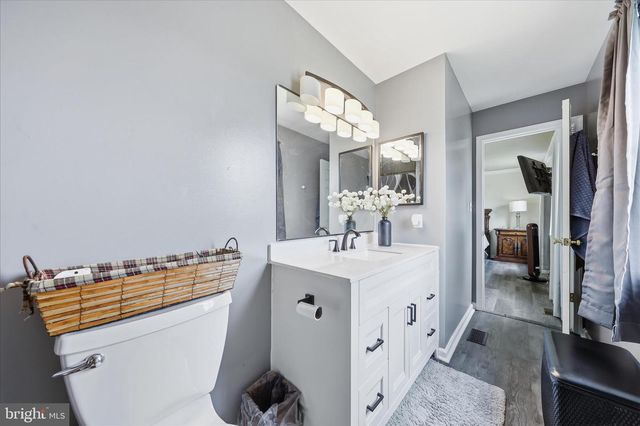 121 BACHTELL CIR, Smithsburg, MD 21783