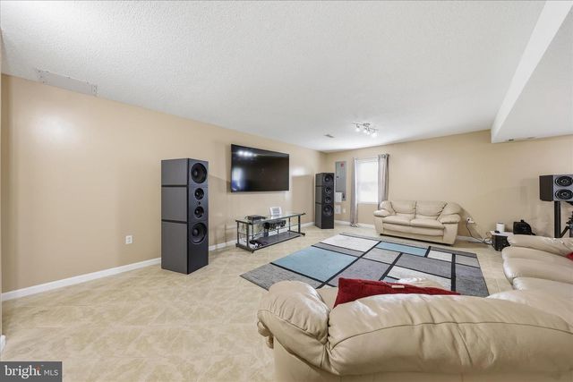 121 BACHTELL CIR, Smithsburg, MD 21783