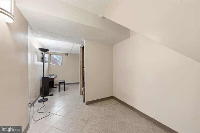 121 BACHTELL CIR, Smithsburg, MD 21783