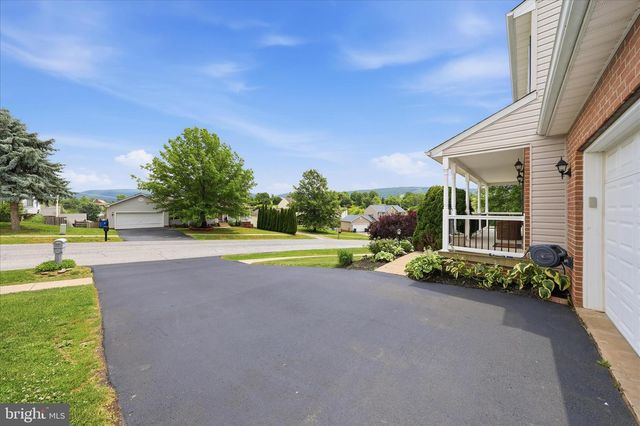 121 BACHTELL CIR, Smithsburg, MD 21783