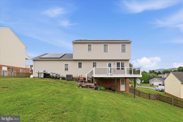 121 BACHTELL CIR, Smithsburg, MD 21783