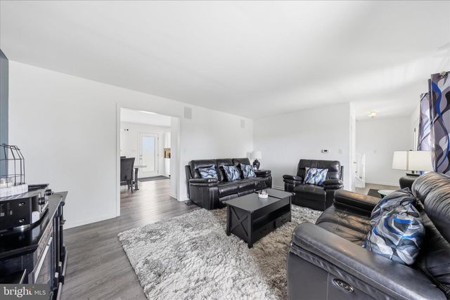 121 BACHTELL CIR, Smithsburg, MD 21783
