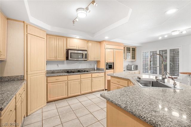 8821 Fall Green Avenue, Las Vegas, NV 89129
