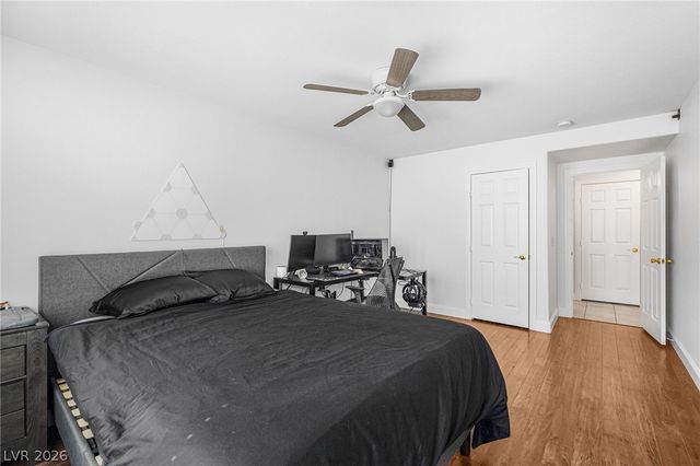 8821 Fall Green Avenue, Las Vegas, NV 89129