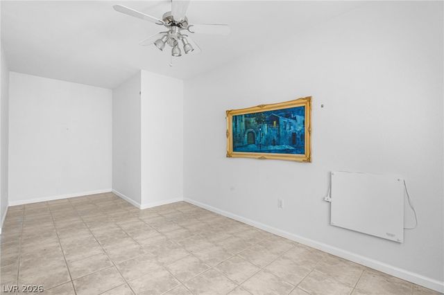 8821 Fall Green Avenue, Las Vegas, NV 89129