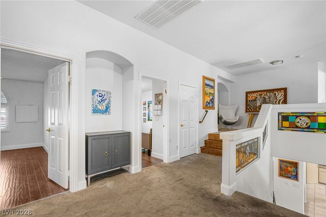 8821 Fall Green Avenue, Las Vegas, NV 89129