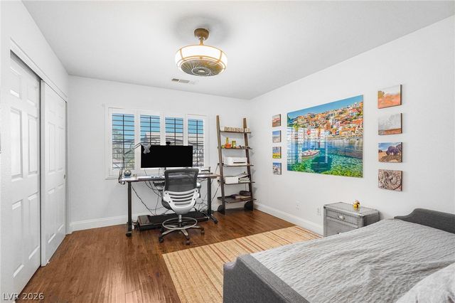 8821 Fall Green Avenue, Las Vegas, NV 89129