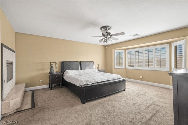 8821 Fall Green Avenue, Las Vegas, NV 89129