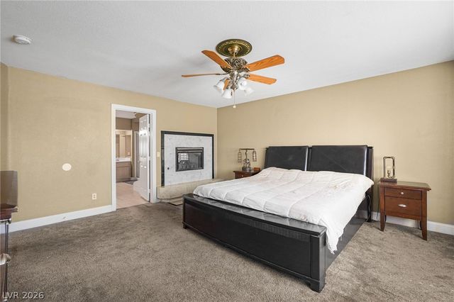 8821 Fall Green Avenue, Las Vegas, NV 89129